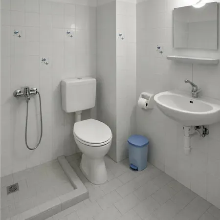 Apart-hotel Araliki &