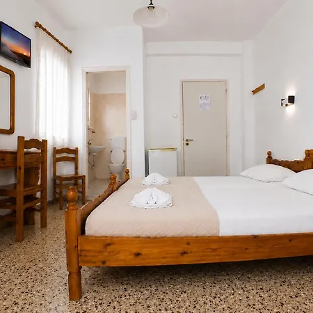 Araliki & Apart-hotel 3*