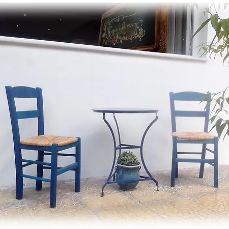 Apartmanhotel Araliki & Lutrá Edipszú