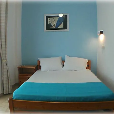 Aparthotel Araliki & 3*